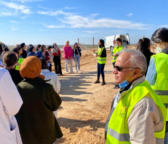 f09435c8-fa7b-4658-8f85-60b95a48aa8e